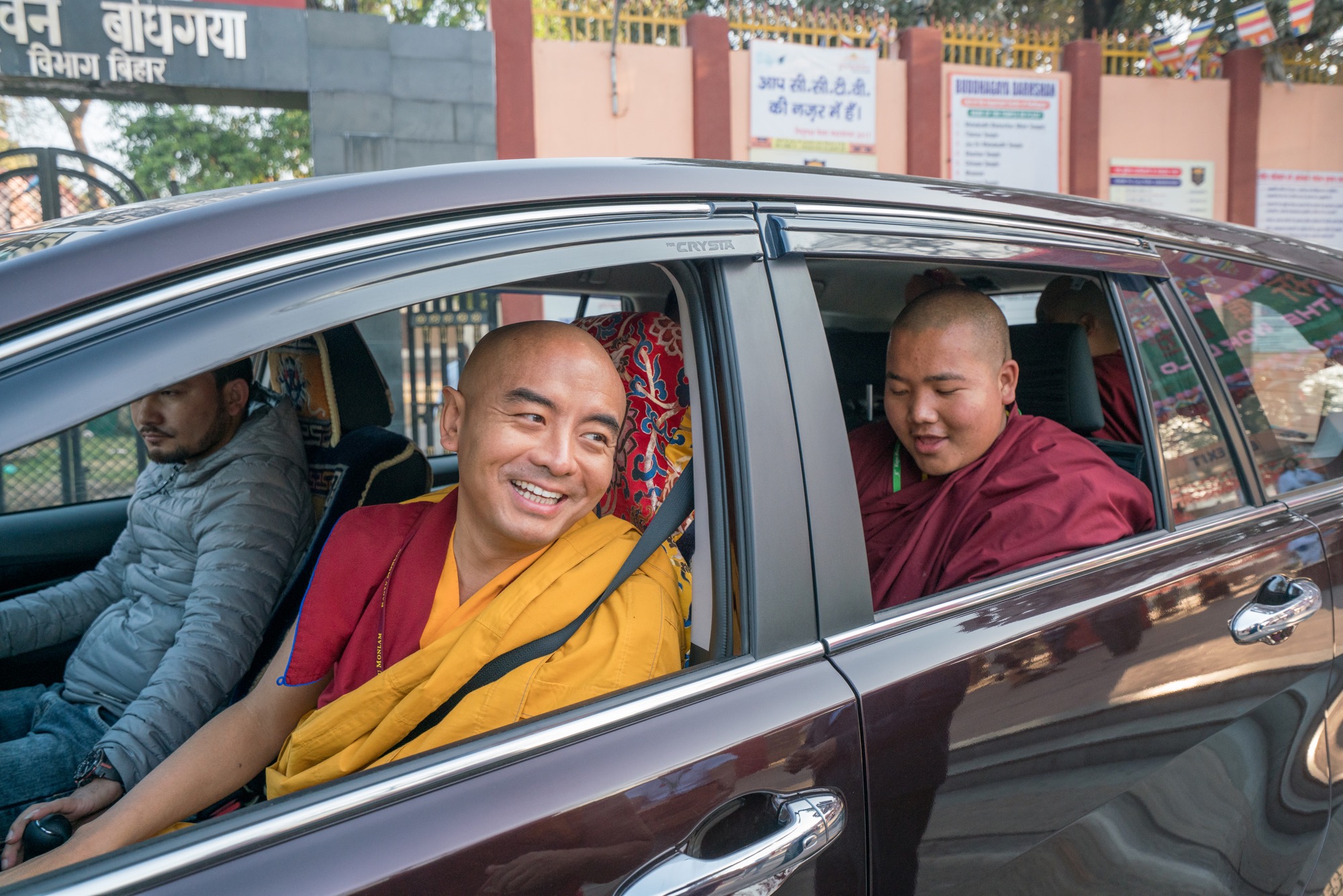 Mingyur Rinpoche Visits Mahabodhi Stupa